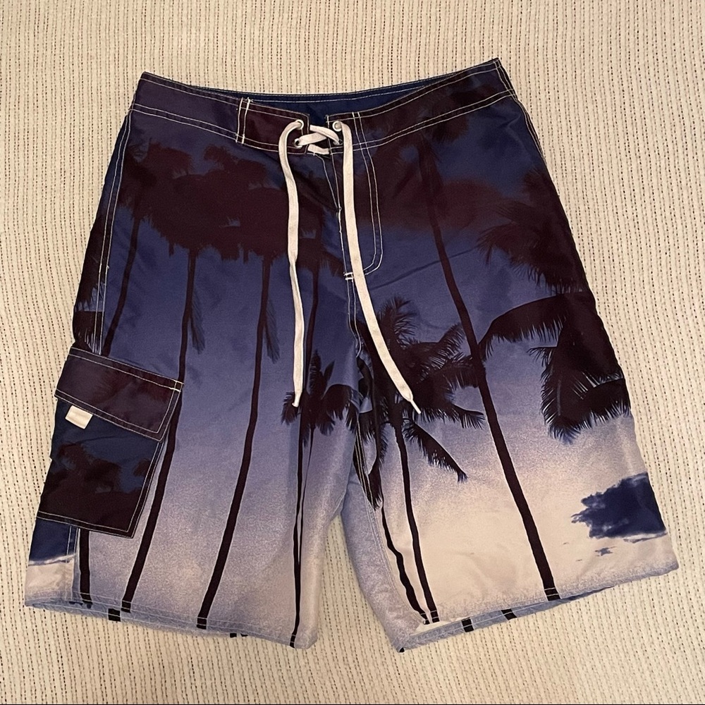 Palm tree swimming trunks mens size M